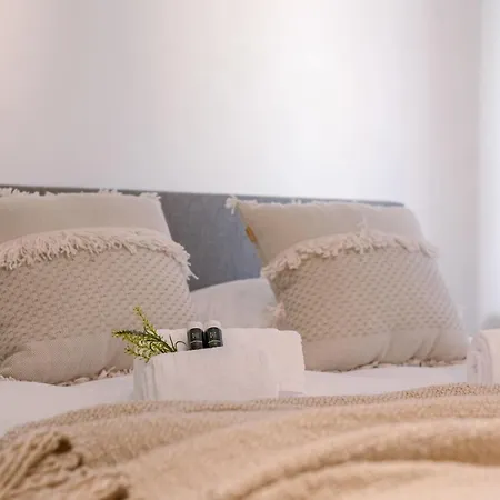 Spacious Nearby The Beach On Top Location In Апартаменты *